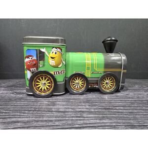 2017 M&M's Christmas Express Tin Train Locomotive Engine Green Yellow Red EUC